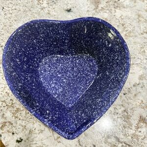 Heart-Shaped Speckled Ceramic Bowl - Deep Blue